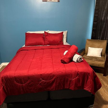 Fidelia Garnet Room, Queen Bed Minutes From Newark Liberty International Airport And Newark Penn Station Exteriör bild