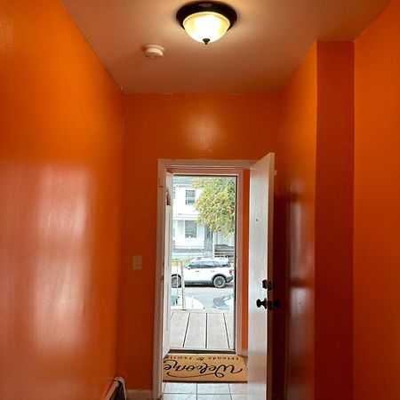Fidelia Garnet Room, Queen Bed Minutes From Newark Liberty International Airport And Newark Penn Station Exteriör bild